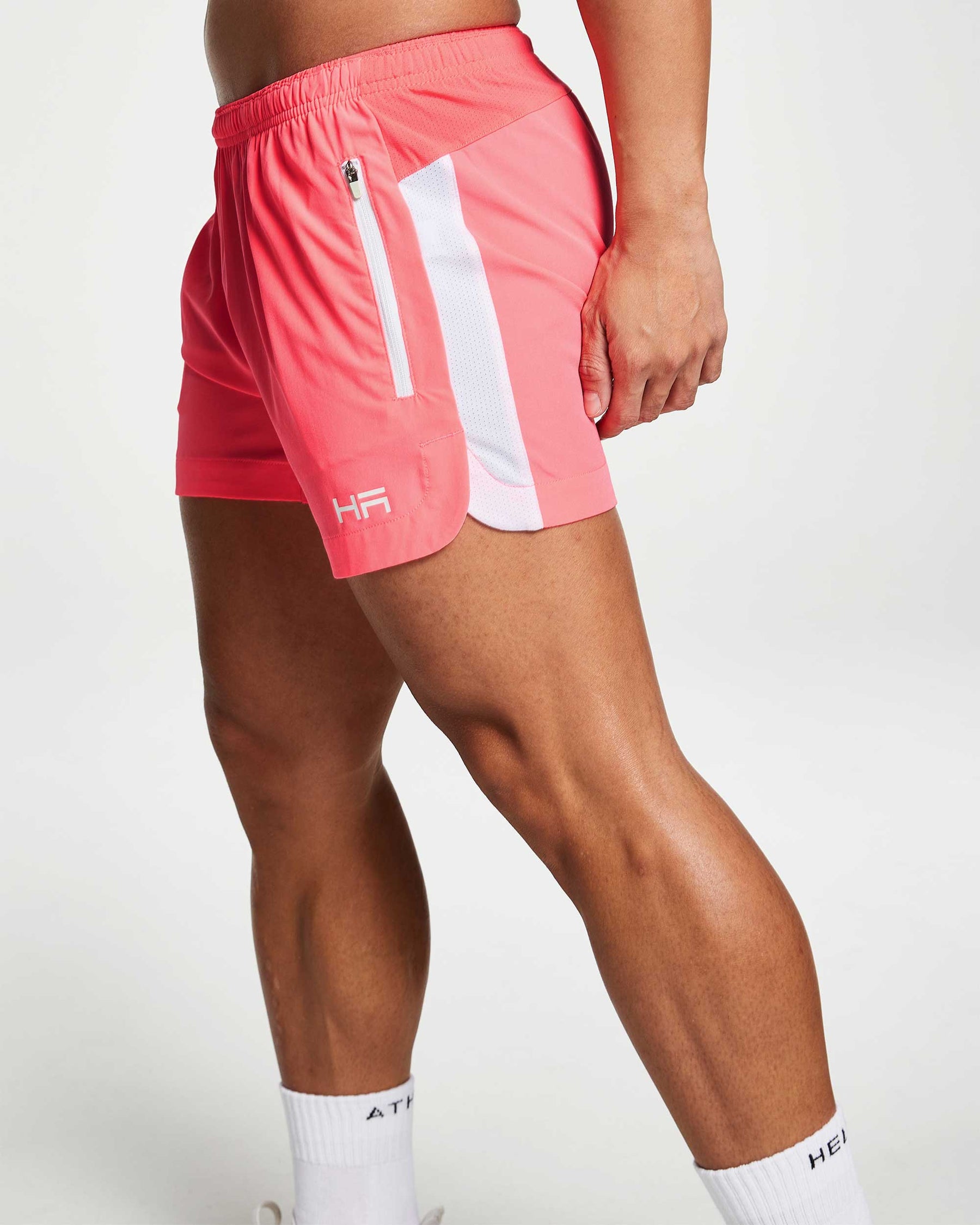 Sport Training 4.5 Shorts - Neon Coral